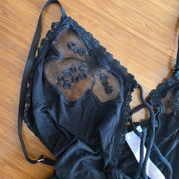 Savage X Fenty Maxi Slip Boho Peek Behind the Lace Black Gown Maxi Sz M NWOT - Picture 3 of 8